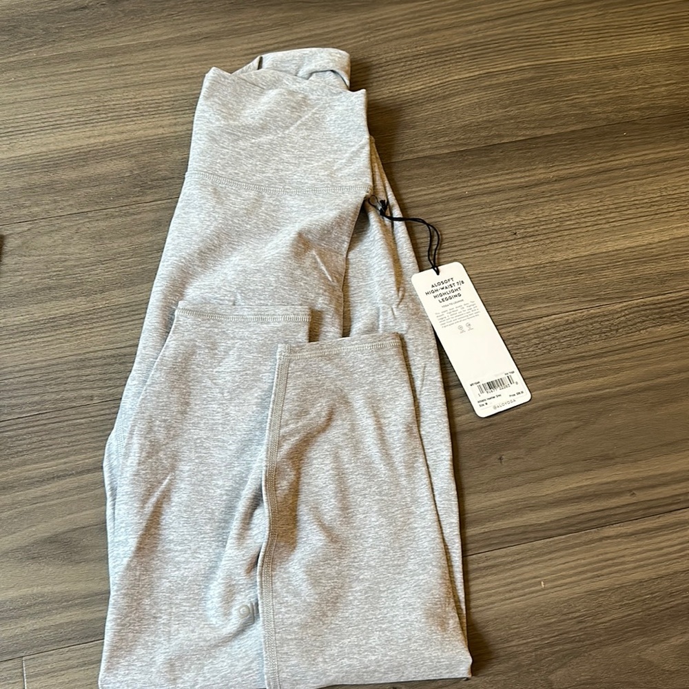 Alo Yoga - Alosoft High Waist 7/8 Highlight Legging